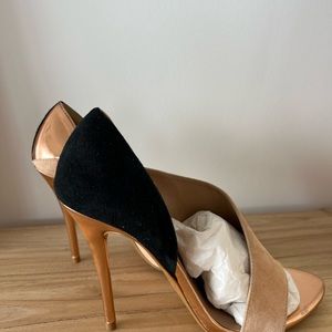NWT ZARA high heels (10,5cm)
